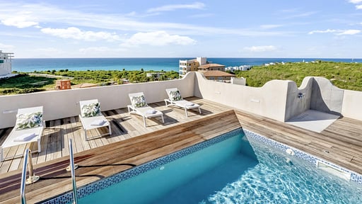 Penthouse La Perla Sky Swimming pool