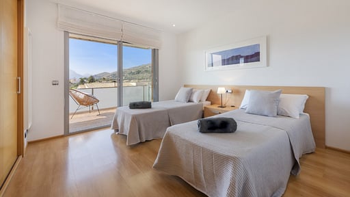 Penthouse Tomir Bedroom 1