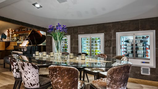 Penthouse Urban Corniche Dining area