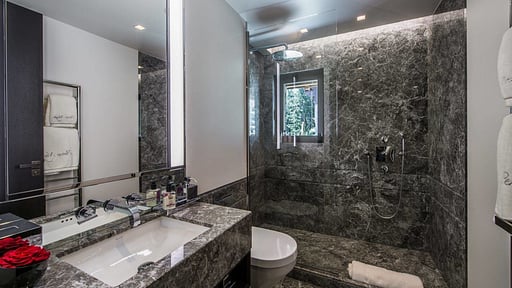 Chalet Perce Neige Bedroom 2