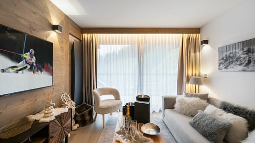Apartment Phoenix 602 Salon