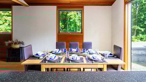 Phoenix Cocoon Chalet Dining area