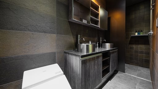 Phoenix Cocoon Chalet Bedroom 1