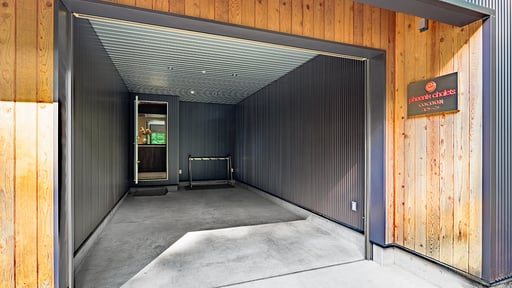 Phoenix Cocoon Chalet Parking areas