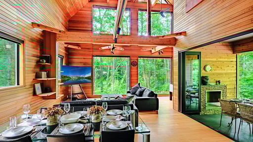 Phoenix One Chalet Dining area