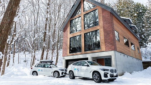 Phoenix One Chalet Surroundings