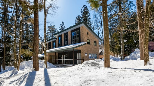 Phoenix Three Bedroom Chalet Surroundings