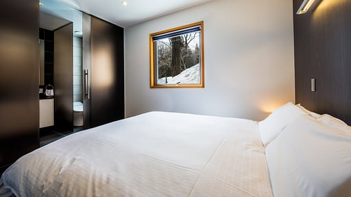 Phoenix Two Bedroom Chalet Bedroom 1