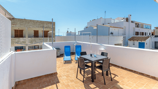 PISO MARINA Dining area