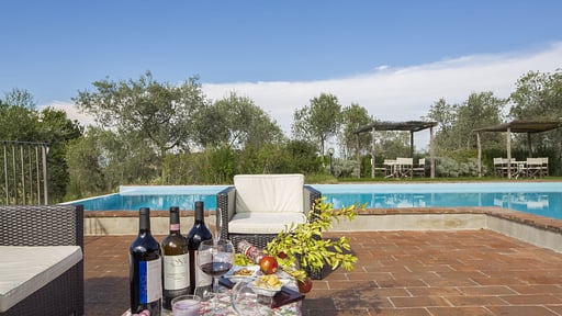 Podere La Casetta Cantina Schwimmbad