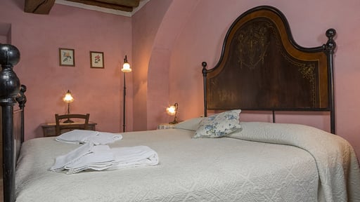 Podere La Casetta Granaio Bedroom 1