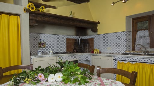 Podere La Casetta Orciaia Kitchen