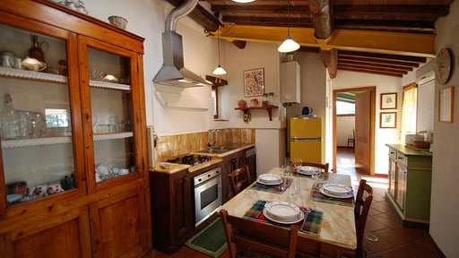 Villa Podere L'orsa Dining area