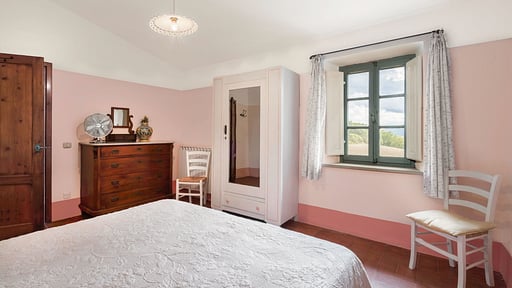 Podere Vallocchie Bedroom 2