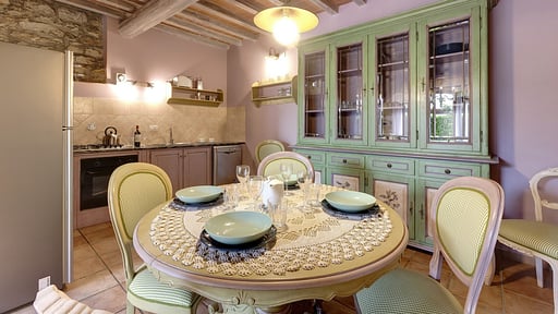 Podere Vignola Salle à manger 1