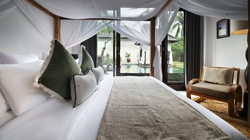 Pondok Santi Two Bedroom Pool Villa Dormitorio 1
