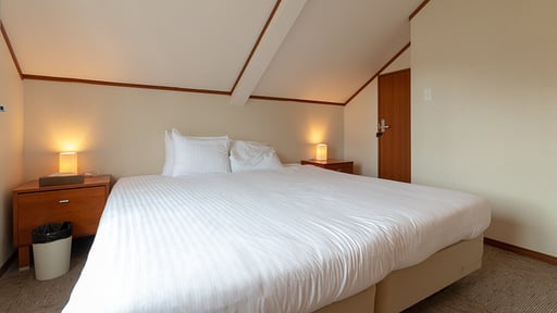 Powder Cottage Bedroom 1