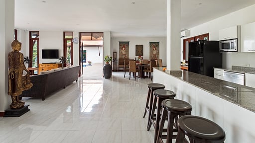 Pra Nang Villa Kitchen