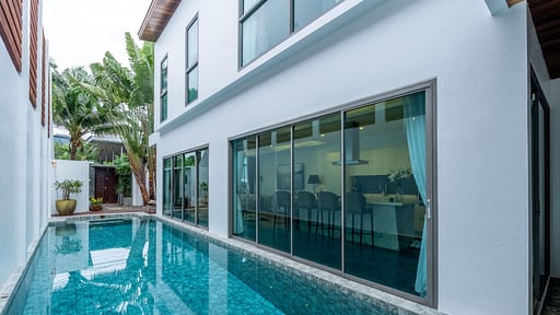 Primrose Villa Zwembad