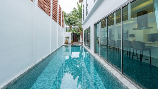 Primrose Villa Zwembad