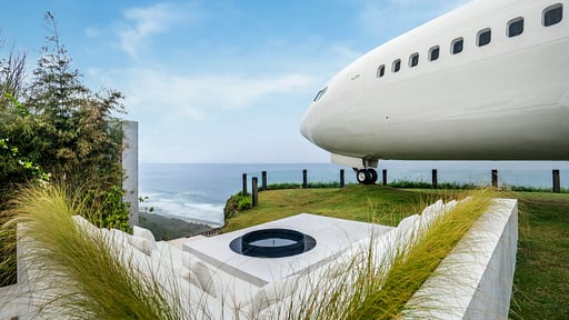 Private Jet Villa Living room 2