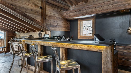 Chalet Pure Black Crystal Kitchen