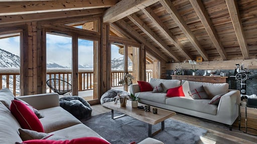 Chalet Pure Black Crystal Living room