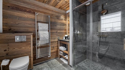 Chalet Pure Black Crystal Bedroom 2