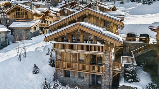Chalet Pure Black Crystal Others