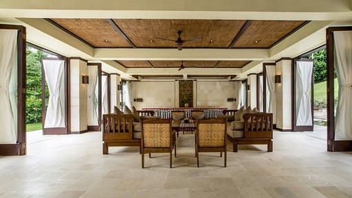 Villa Purnati Living room