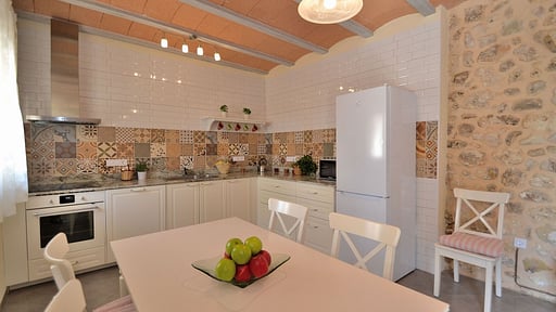 Villa Rafal des Turó Kitchen