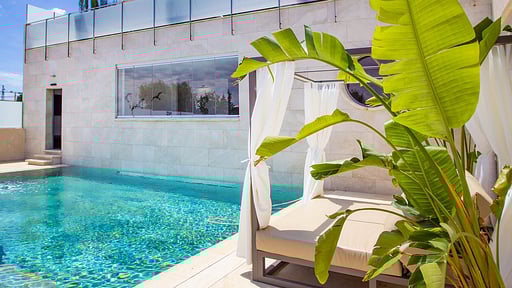 Rainbow Home Piscine