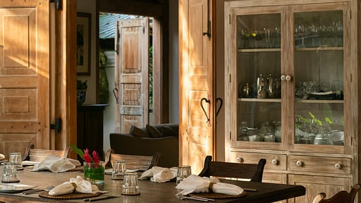 Rampart Street Dining area