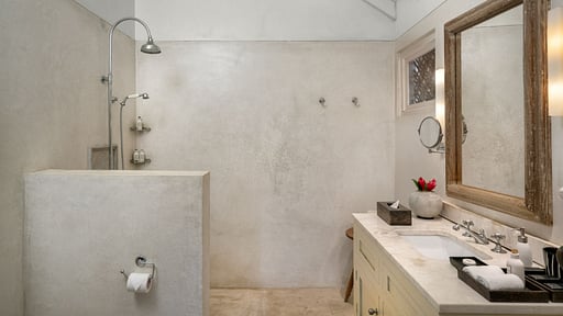 Rampart Street Bedroom 2