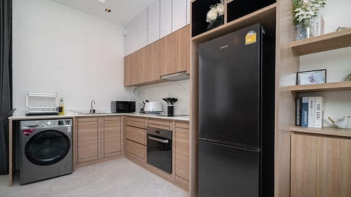 Rawayana Central Park Five Bedroom Deluxe Villa Kitchen