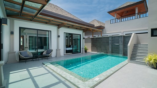Rawayana Central Park Four Bedroom Deluxe Villa Swimming pool