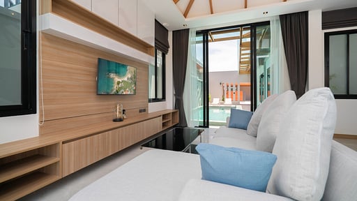 Rawayana Central Park Three Bedroom Deluxe Villa Living room