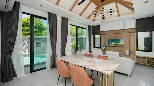 Rawayana Central Park Two Bedroom Deluxe Villa Dining area