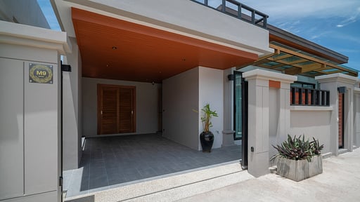 Rawayana Central Park Two Bedroom Deluxe Villa Parking areas