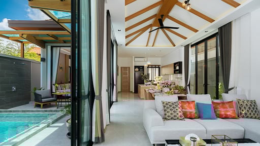 Rawayana Central Park Two Bedroom Family Deluxe Villa Salon