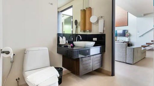 Raya Beachloft Others