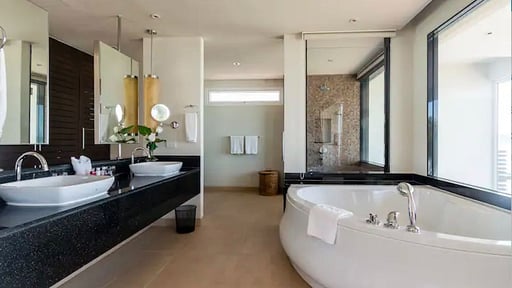 Raya Beachloft Bedroom 1