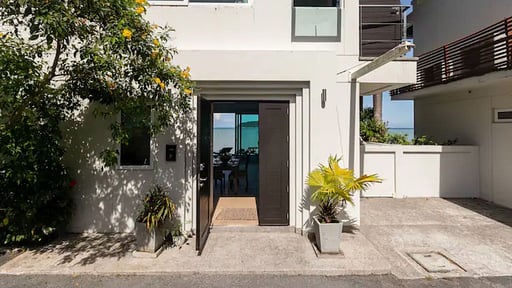 Raya Beachloft Others