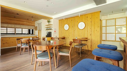 Residence Yasushi Deluxe Twin Suite Dining area