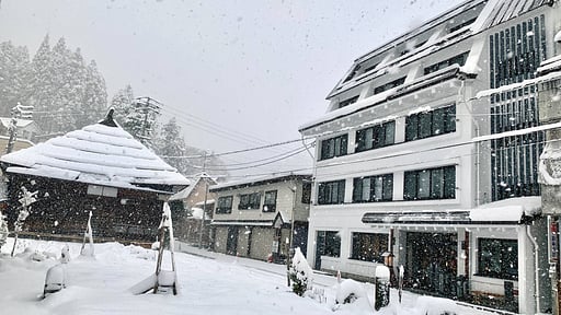 Residence Yasushi Deluxe Twin Suite Surroundings