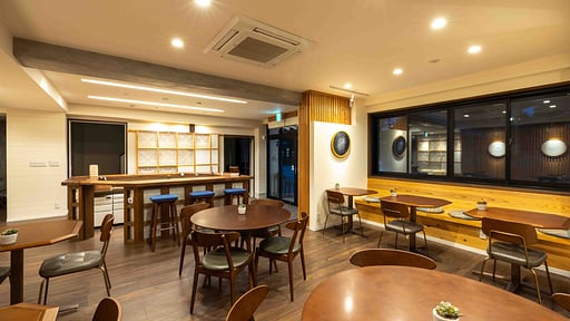 Residence Yasushi Junior Family Suite Dining area