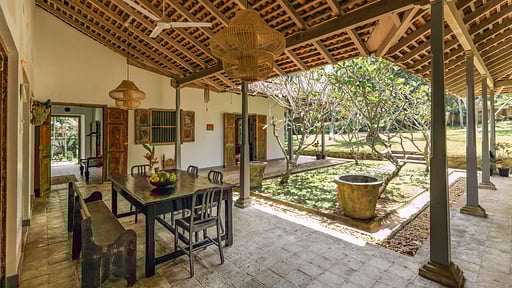 Rice House Обеденная зона