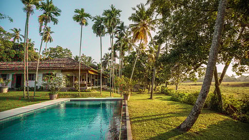 Rice House Бассейн