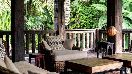Villa River Garden Living room