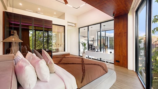 River Villa Bedroom 4